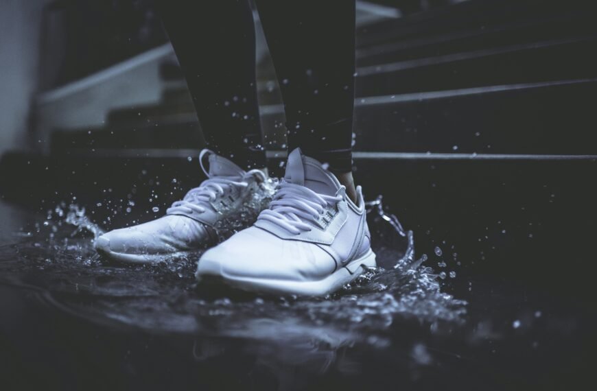 Rahasia Efek Daun Talas yang Kini Menginspirasi Perawatan Sepatu Modern